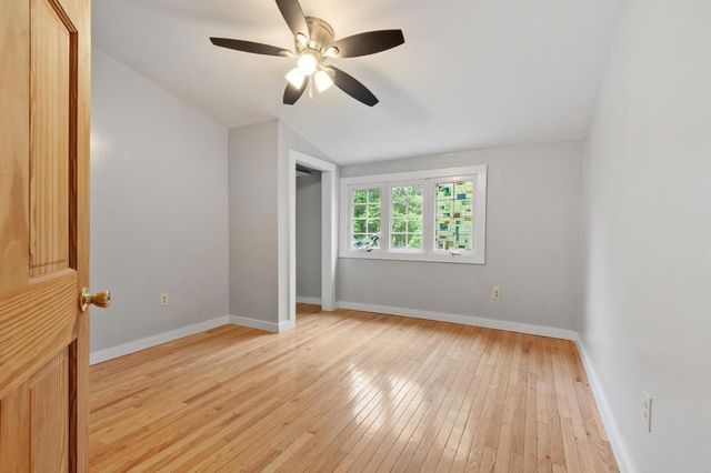 258 Allen St, Ashby, MA 01431