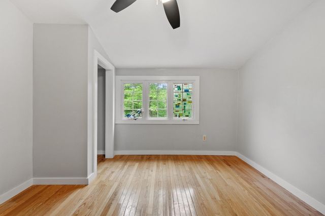 258 Allen St, Ashby, MA 01431
