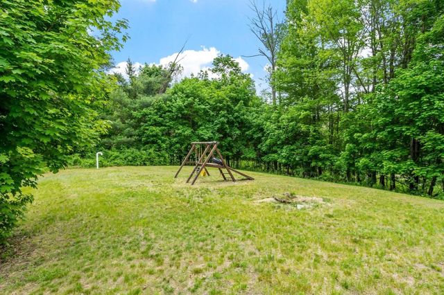 258 Allen St, Ashby, MA 01431