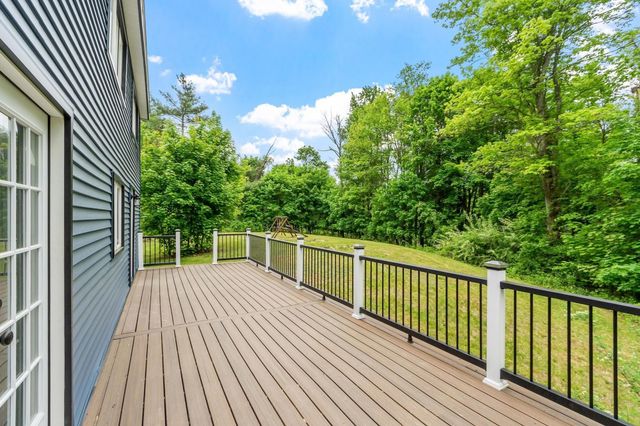 258 Allen St, Ashby, MA 01431