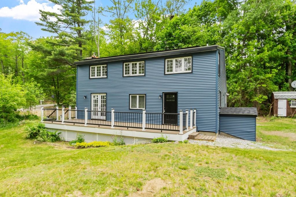 258 Allen St, Ashby, MA 01431