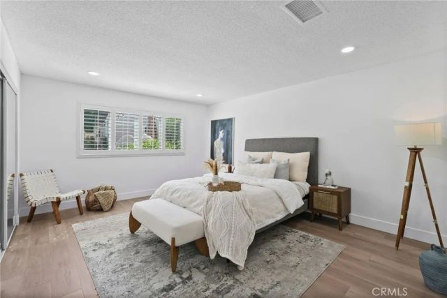 10446 White Oak, Granada Hills, CA 91344