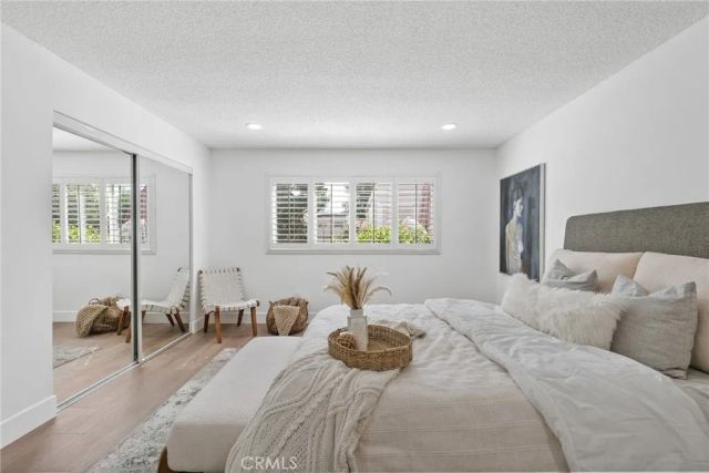 10446 White Oak, Granada Hills, CA 91344