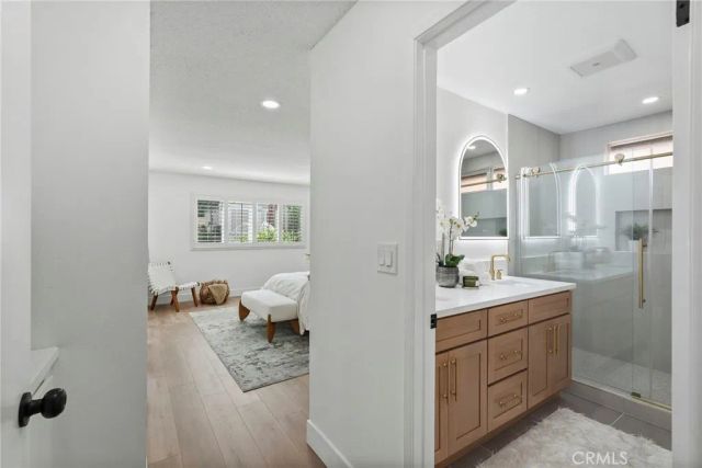 10446 White Oak, Granada Hills, CA 91344