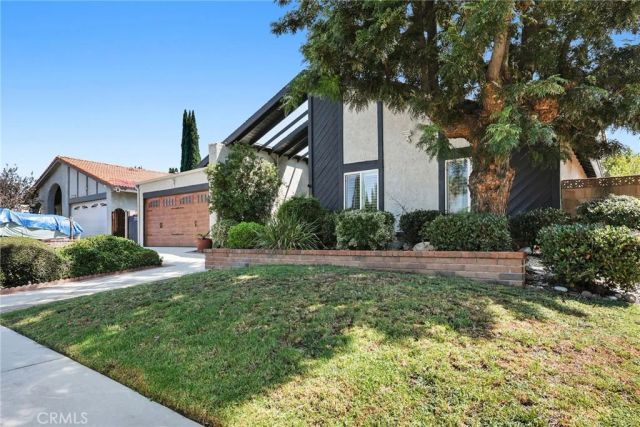 10446 White Oak, Granada Hills, CA 91344