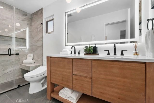 10446 White Oak, Granada Hills, CA 91344