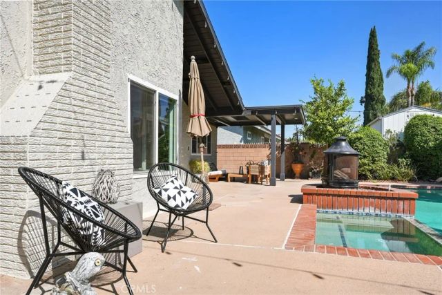 10446 White Oak, Granada Hills, CA 91344