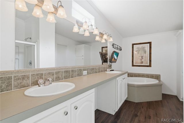 2564 N Crede Avenue, Crystal River, FL 34428