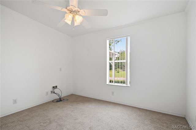2564 N Crede Avenue, Crystal River, FL 34428