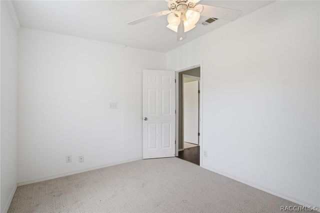 2564 N Crede Avenue, Crystal River, FL 34428