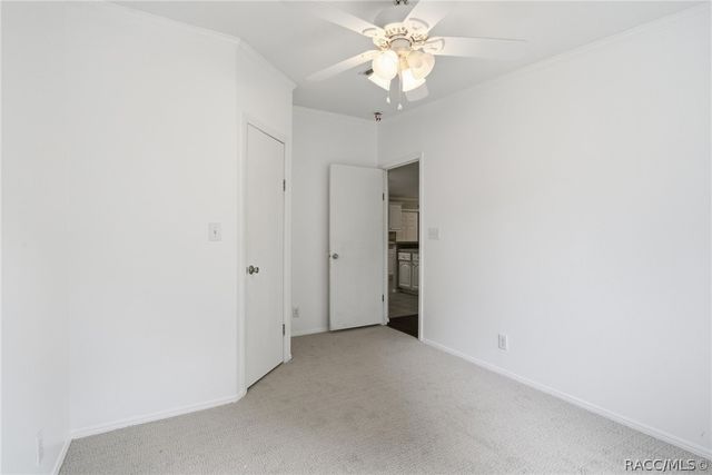 2564 N Crede Avenue, Crystal River, FL 34428