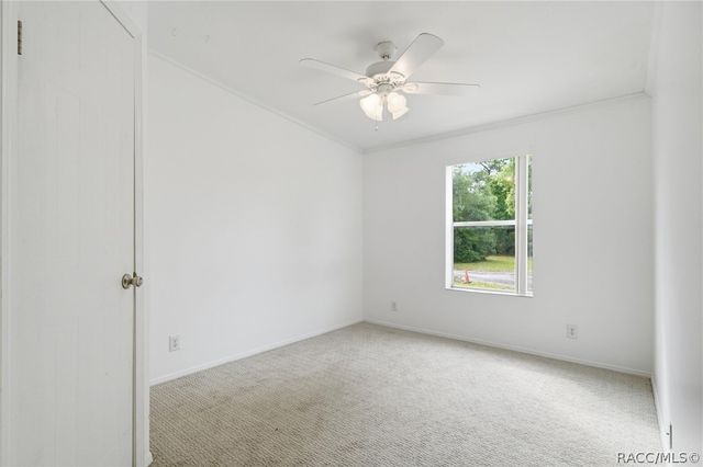 2564 N Crede Avenue, Crystal River, FL 34428