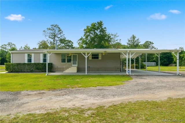 2564 N Crede Avenue, Crystal River, FL 34428