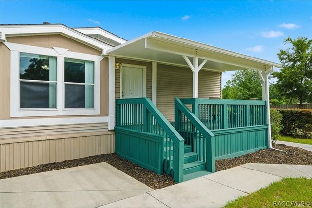2564 N Crede Avenue, Crystal River, FL 34428