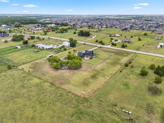 1068 Frontier Trail, Mclendon Chisholm, TX 75032