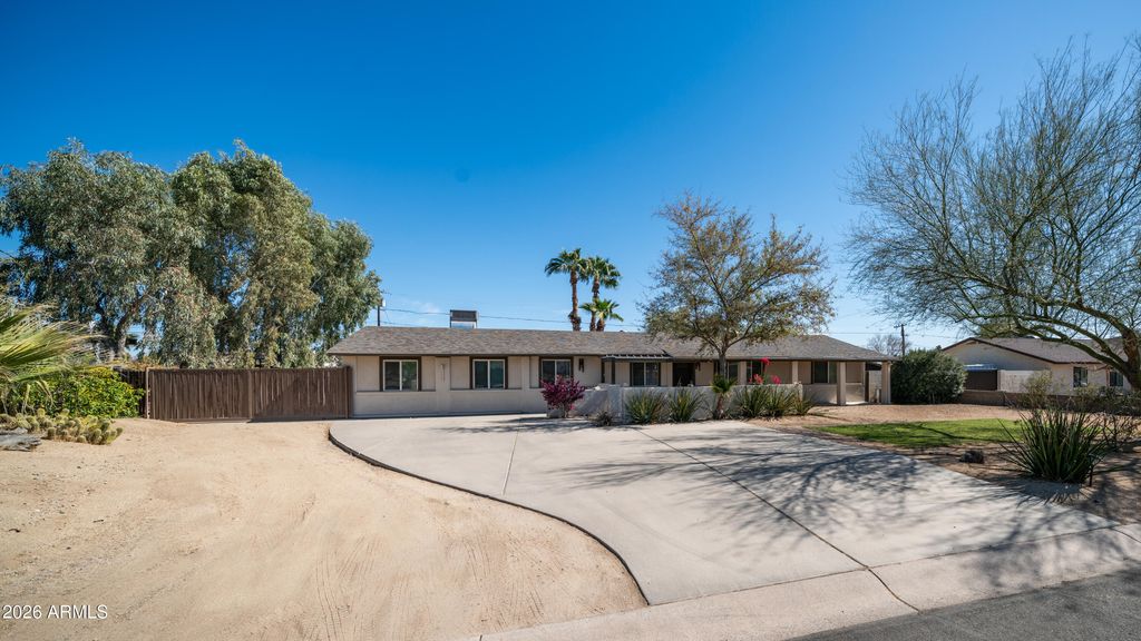 13209 N 10 Bed BHRF Opportunity Place, Phoenix, AZ 85032 — photo 2