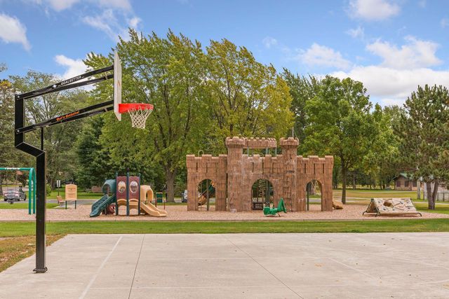 9217 W River Road, Brooklyn Park, MN 55444