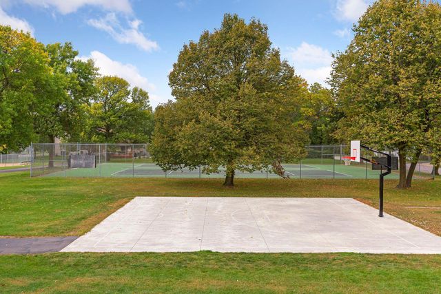 9217 W River Road, Brooklyn Park, MN 55444