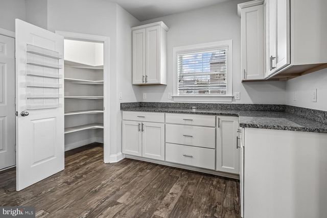 4009 GRANARY VIEW CT, Dumfries, VA 22025