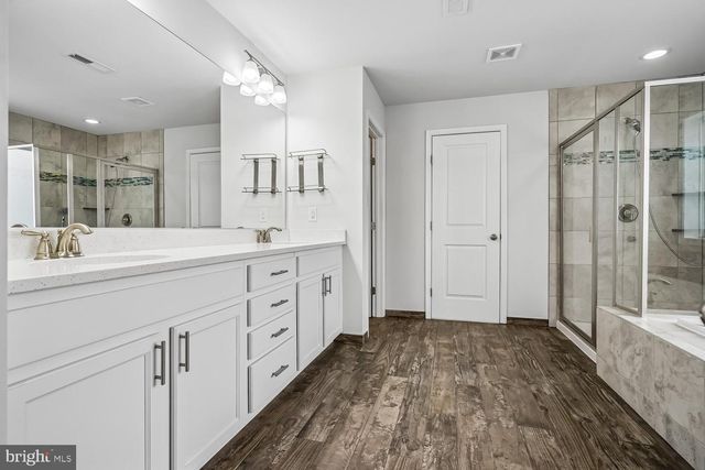 4009 GRANARY VIEW CT, Dumfries, VA 22025