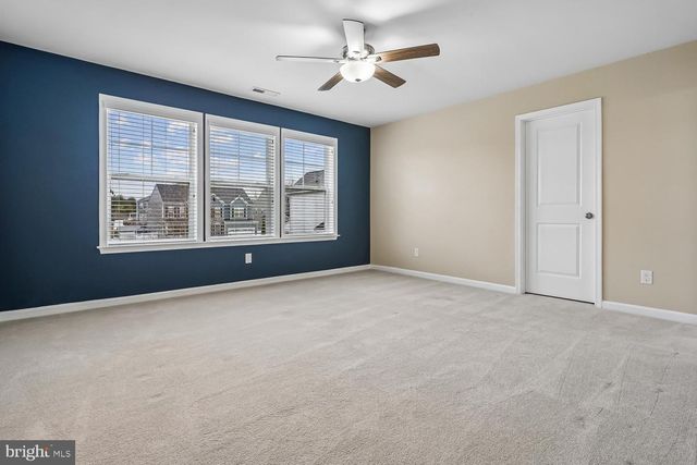 4009 GRANARY VIEW CT, Dumfries, VA 22025