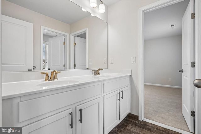 4009 GRANARY VIEW CT, Dumfries, VA 22025