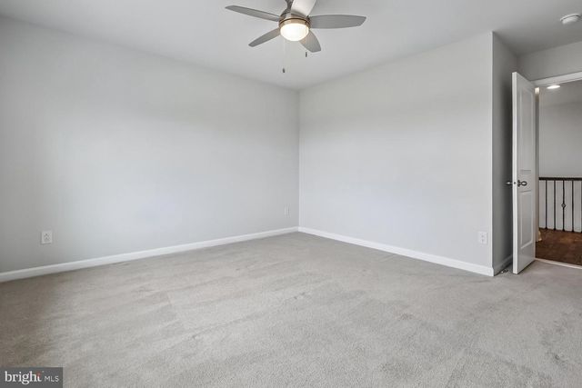 4009 GRANARY VIEW CT, Dumfries, VA 22025