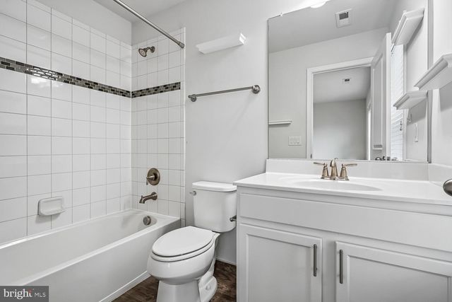 4009 GRANARY VIEW CT, Dumfries, VA 22025