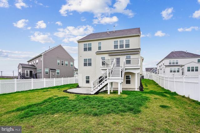 4009 GRANARY VIEW CT, Dumfries, VA 22025