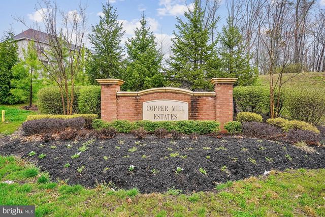 4009 GRANARY VIEW CT, Dumfries, VA 22025