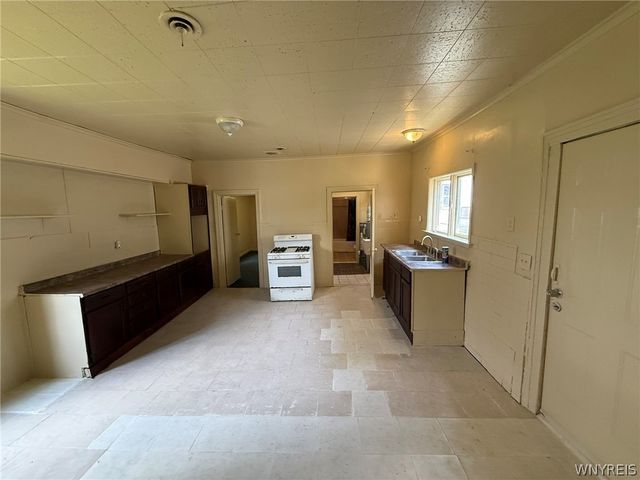 459 Plymouth Avenue, Buffalo, NY 14213