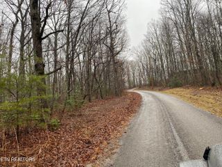 757 & 758 DAVID CROCKETT RD, Crossville, TN 38555