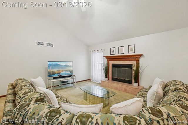 9472 Hill Road, Swartz Creek, MI 48473