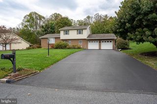 481 SAN REMO PL, Lewisberry, PA 17339