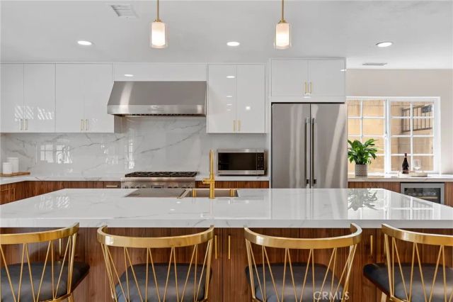 624 Great Bend Dr, Diamond Bar, CA 91765