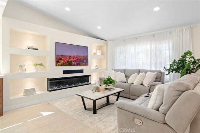 624 Great Bend Dr, Diamond Bar, CA 91765