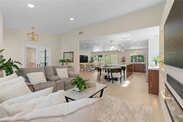 624 Great Bend Dr, Diamond Bar, CA 91765