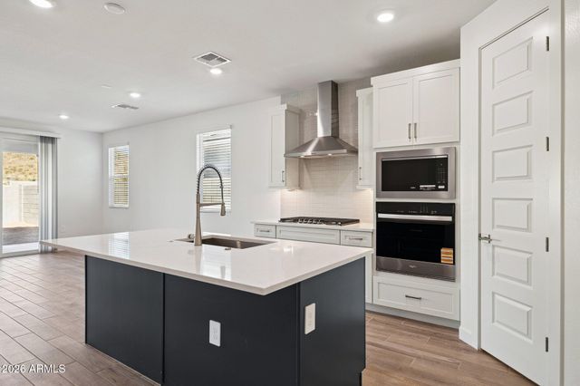 2544 E VILLA LINDA Drive, Phoenix, AZ 85024