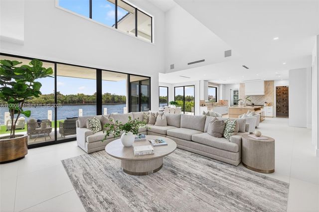2010 Intracoastal Drive, Fort Lauderdale, FL 33305