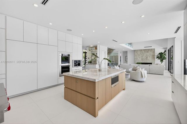 2010 Intracoastal Drive, Fort Lauderdale, FL 33305