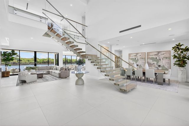 2010 Intracoastal Drive, Fort Lauderdale, FL 33305