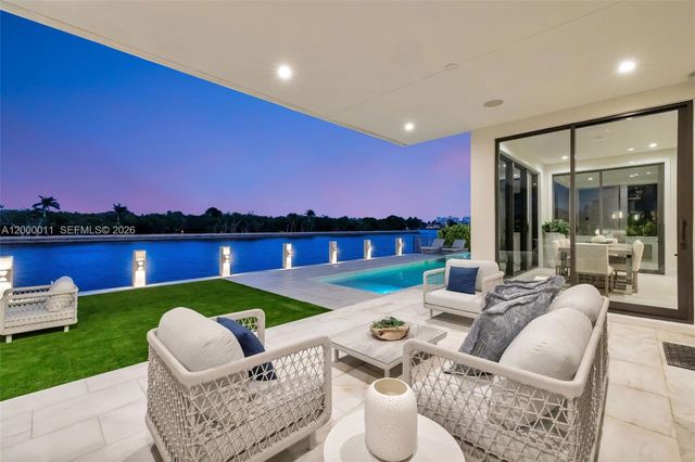 2010 Intracoastal Drive, Fort Lauderdale, FL 33305