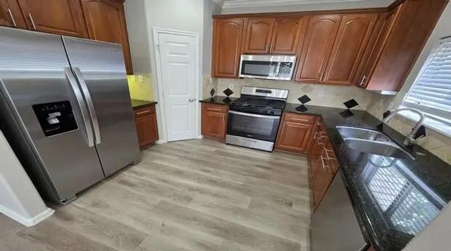 4323 Marina Street C, Houston, TX 77007