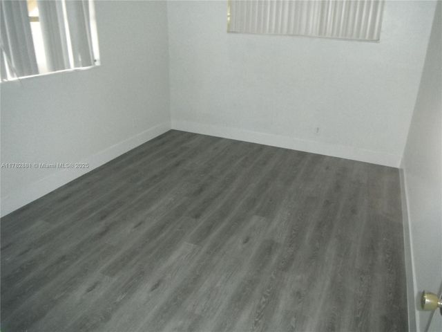 6855 NW 9th St, Margate, FL 33063