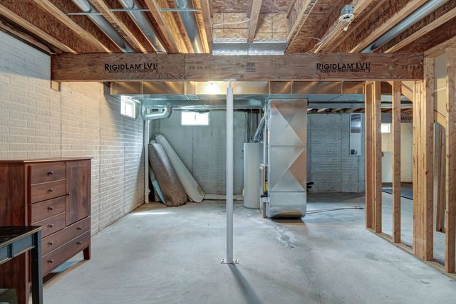 834 Shamrock Lane, East Bay Twp, MI 49696