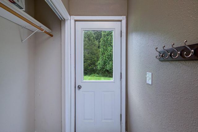 834 Shamrock Lane, East Bay Twp, MI 49696