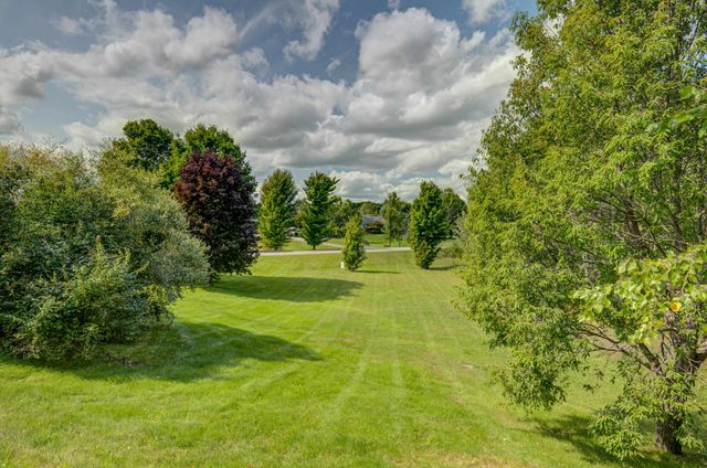 834 Shamrock Lane, East Bay Twp, MI 49696