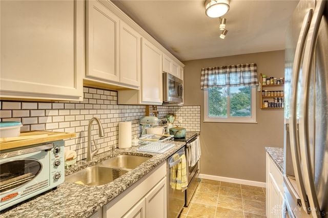 4734 Willow Mist Drive, Dayton, OH 45424