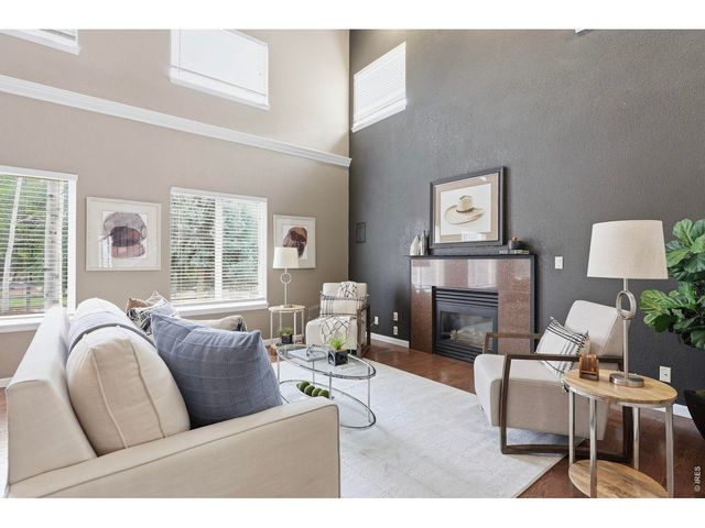 2302 Barn Swallow Dr, Longmont, CO 80504