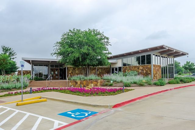 6940 Basket Flower Road, Flower Mound, TX 76226